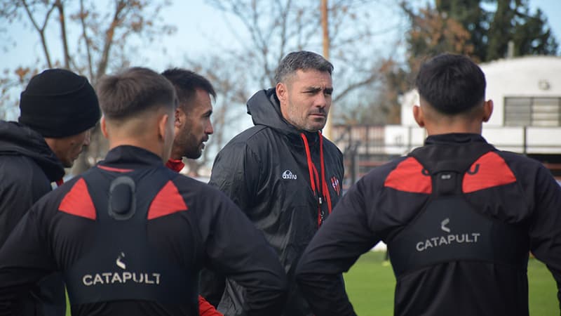 "Va a costar, pero nos vamos a quedar", admitió Diego Pozo