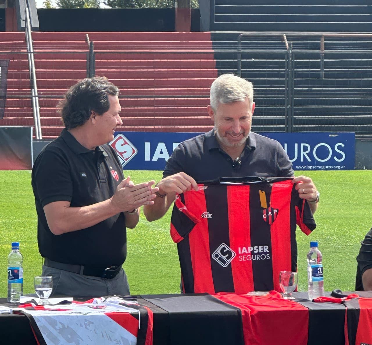 Patronato tiene nueva camiseta: así fue la presentación y los detalles de la misma