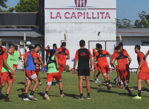Esperando DT, Patronato vuelve a entrenar