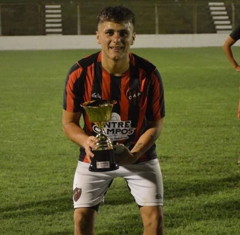 Francisco Lencinas, la nueva promesa defensiva de Patronato, que sueña con ascender a Primera