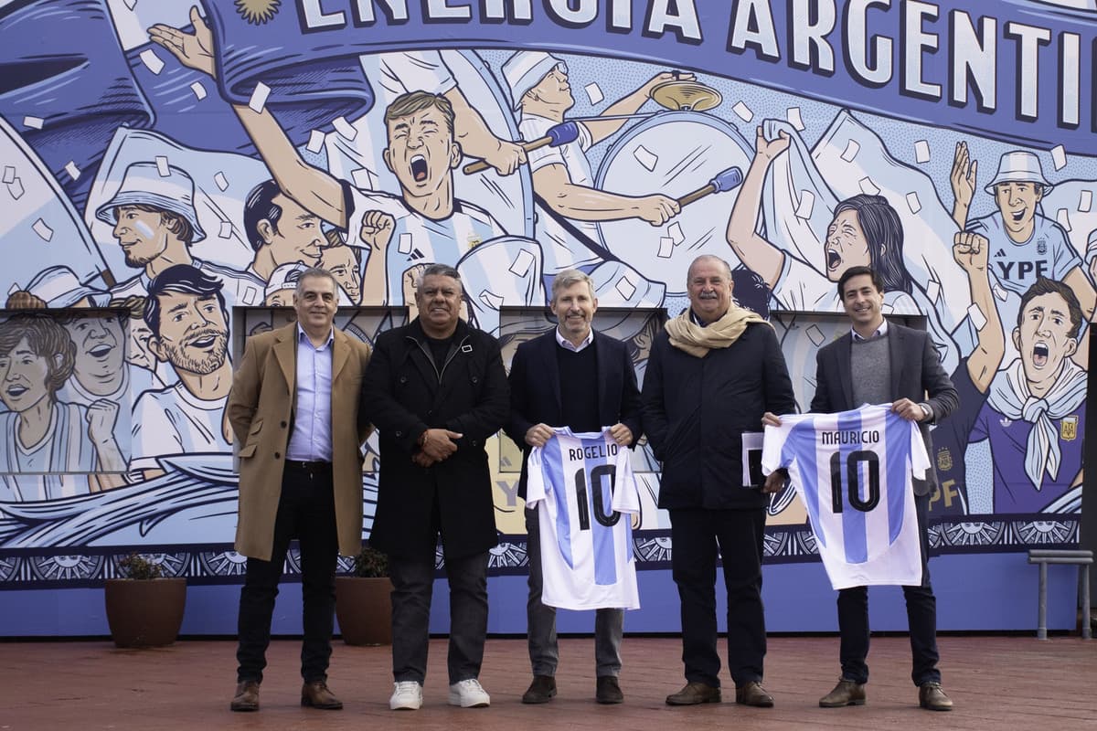 La imagen que revolucionó a Patronato: Frigerio junto con "Chiqui" Tapia