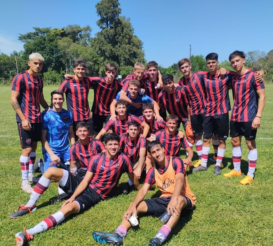 La 4ta de Patronato se clasificó a las semifinales de AFA 