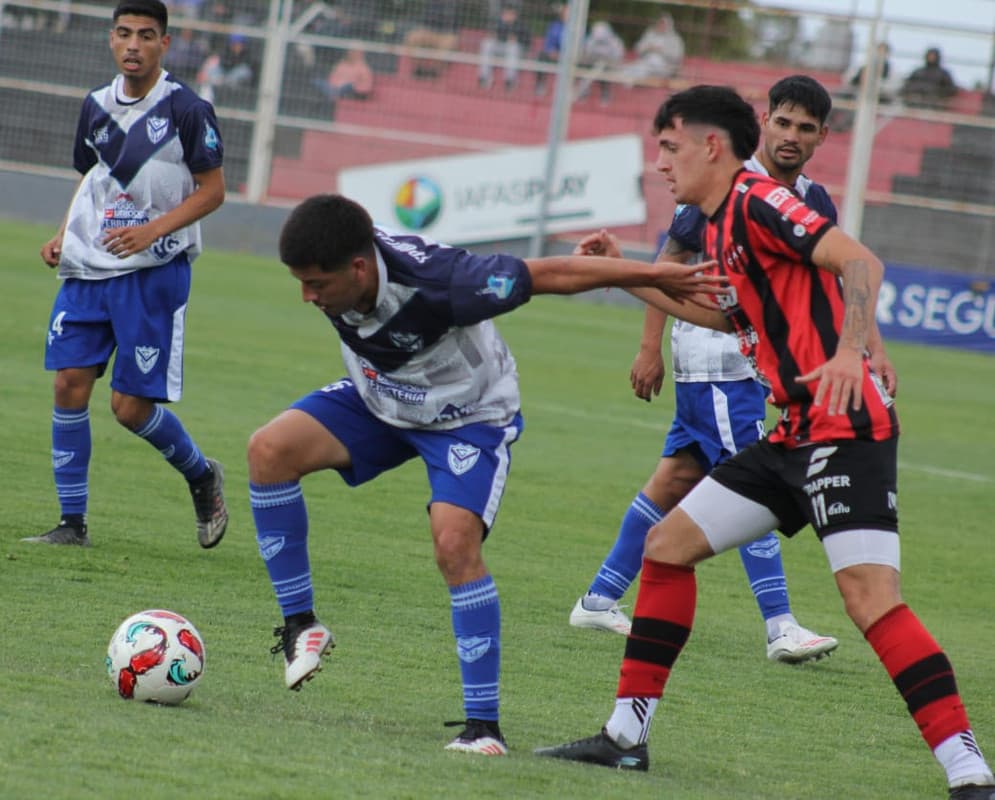 Patronato goleó y logró su clasificación directa a la Copa Túnel Subfluvial