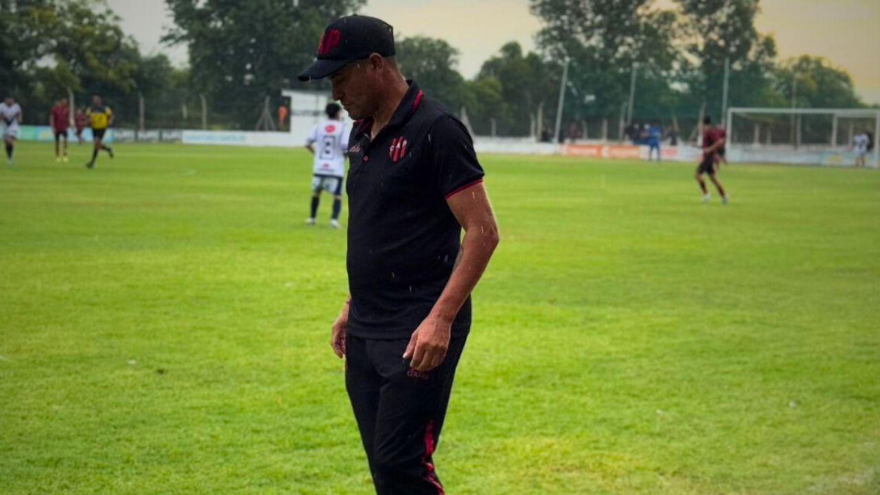 La importante figura de Candia en la reunión Forestello - Patronato