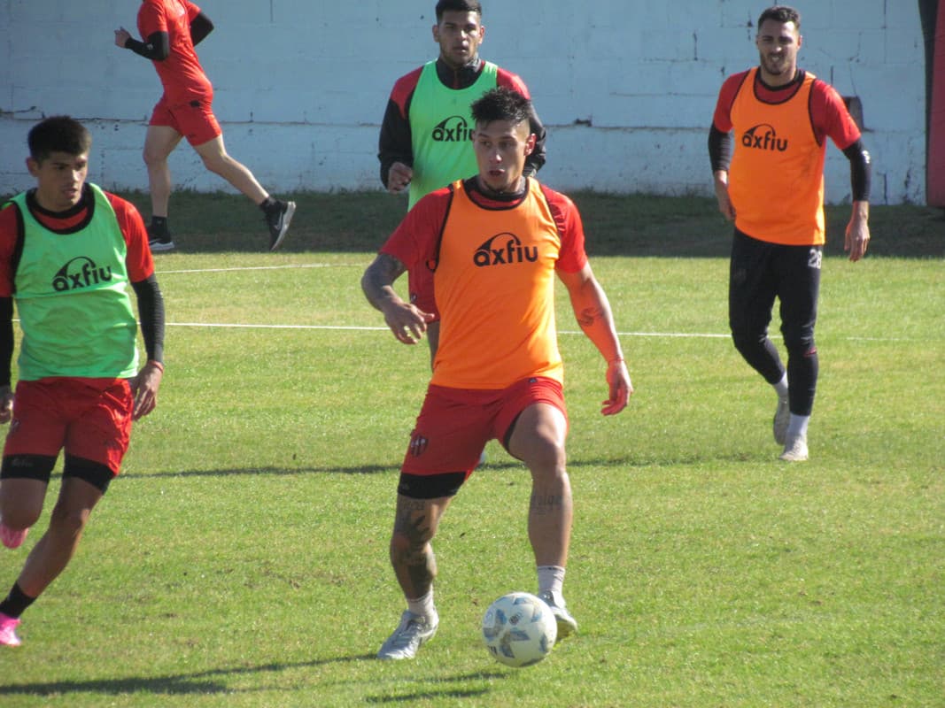 Ante Alvarado, Bonansea sería titular en Patronato