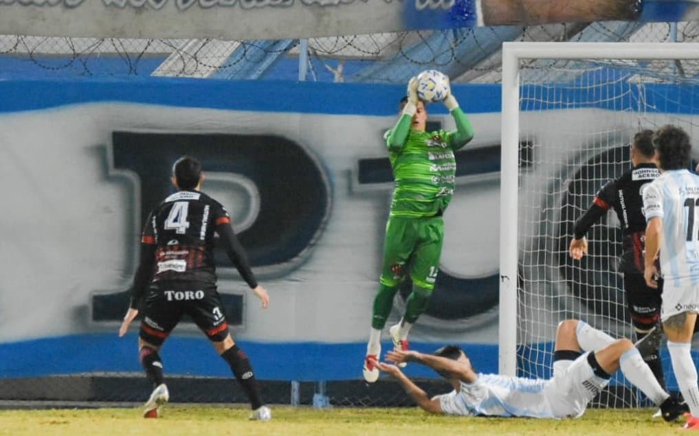 Por poco, Patronato no sumó un buen punto en Salta