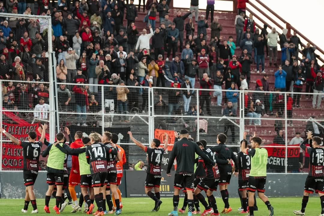 Tres de Local en el Arranque de la Segunda Rueda