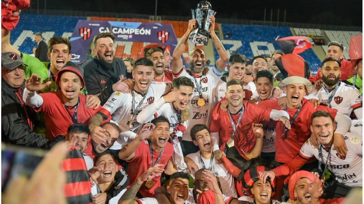 El campeón de Copa Argentina con Patronato que le dio la bienvenida a Alan Sosa