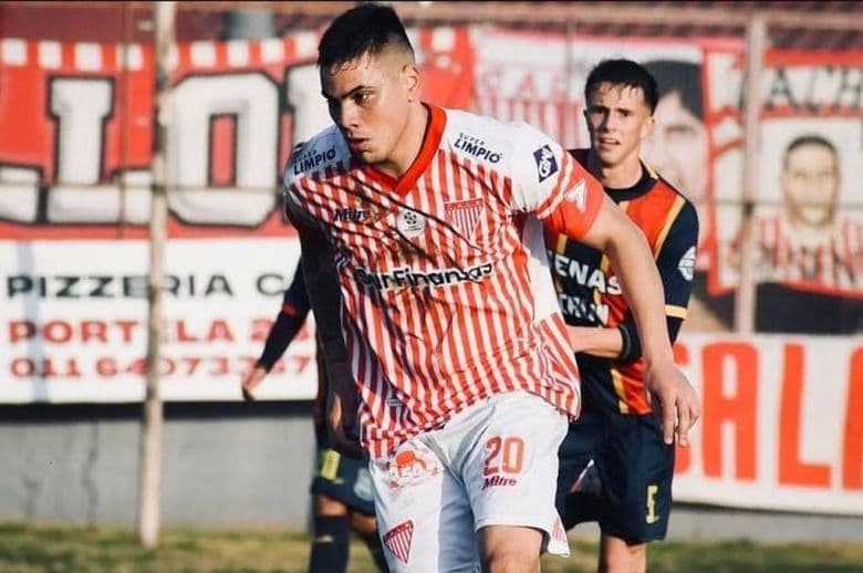 Patronato inició charlas con Huracán por Enzo Luna