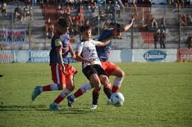 El Selectivo busca la cima del campeonato ante El Decano 