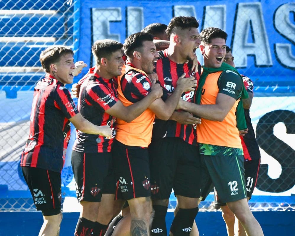 Patronato hizo los deberes y se quedó en la categoría