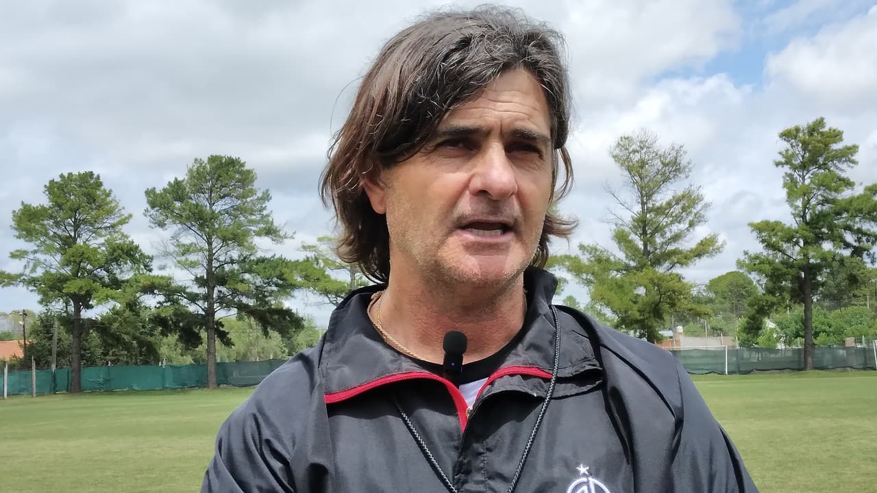 Forestello del "estoy denuevo en carrera" al objetivo de "protagonista"