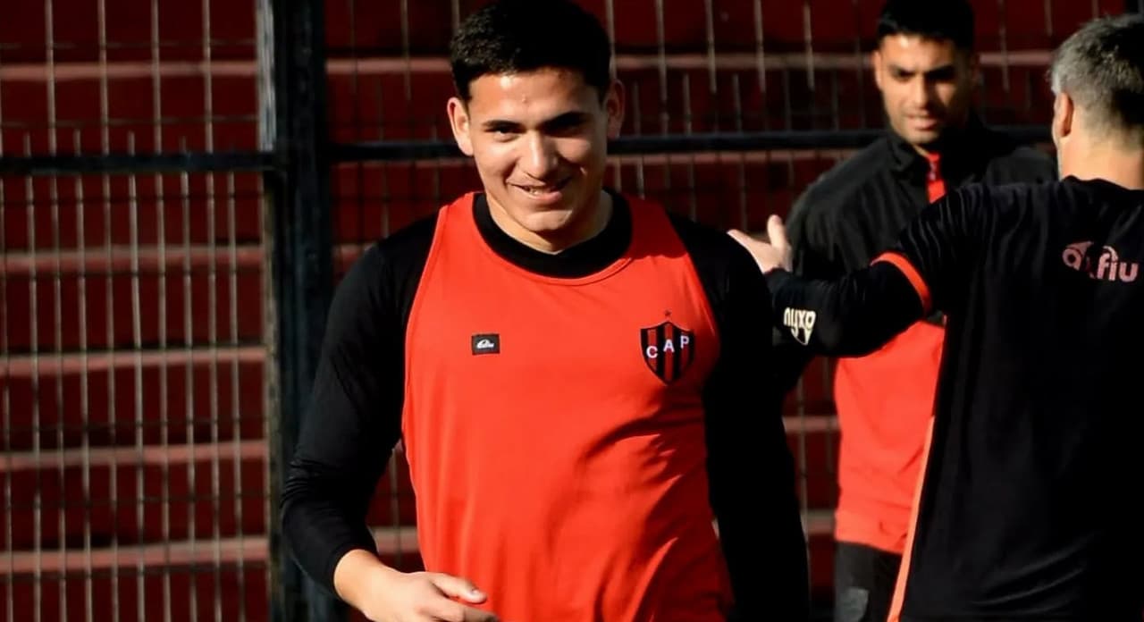 Genez se desgarró ¿Quién jugará en su lugar ante Chacarita?