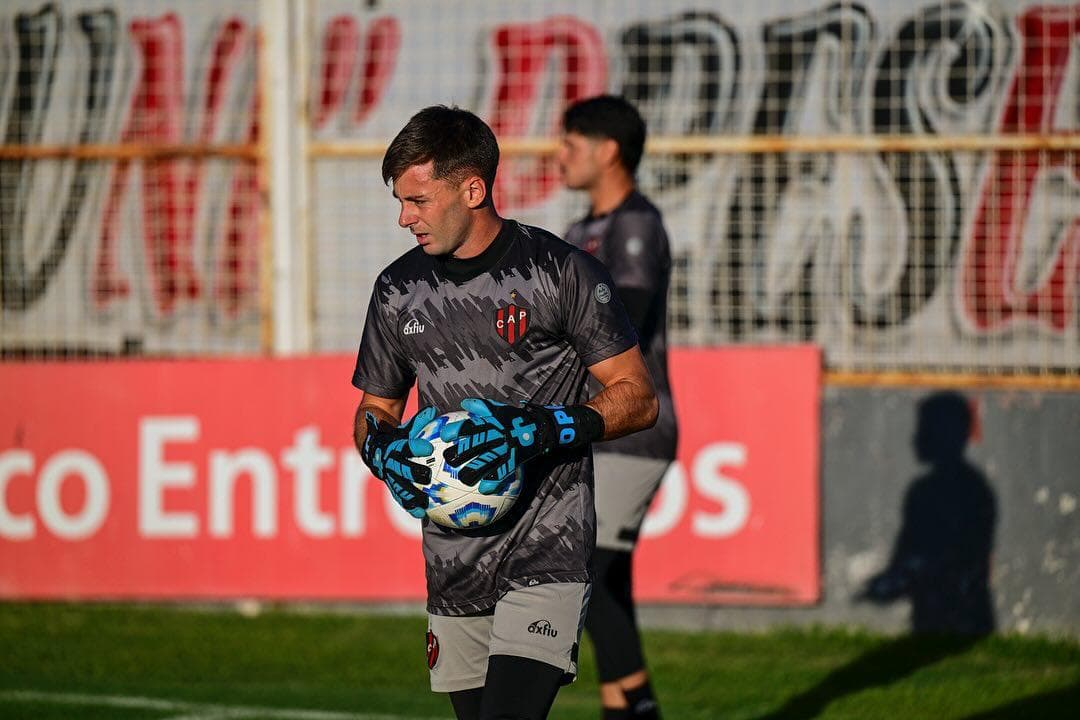 Pensando en Quilmes, Patronato espera los resultados de Mazza y Navas y la evolución de Escobar