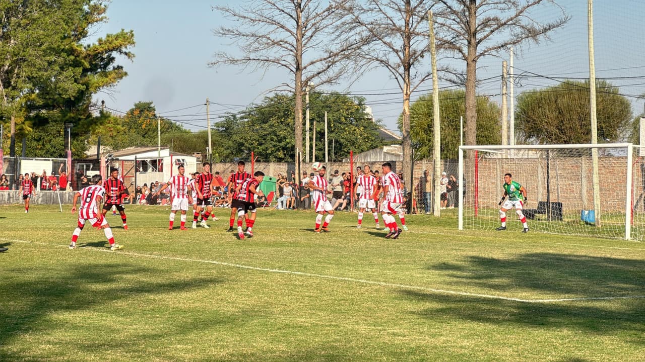 CLÁSICO Y LIDERATO EN EL BOLSILLO DE LOS PIBES