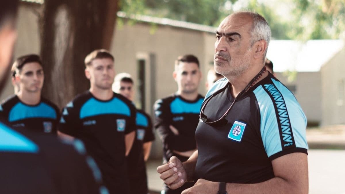 Iván Delfino apuesta a lo conocido para enfrentar a Patronato