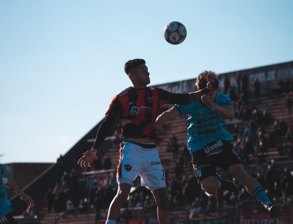 Patronato y una distancia de 3 puntos con Chacarita: así quedó la tabla