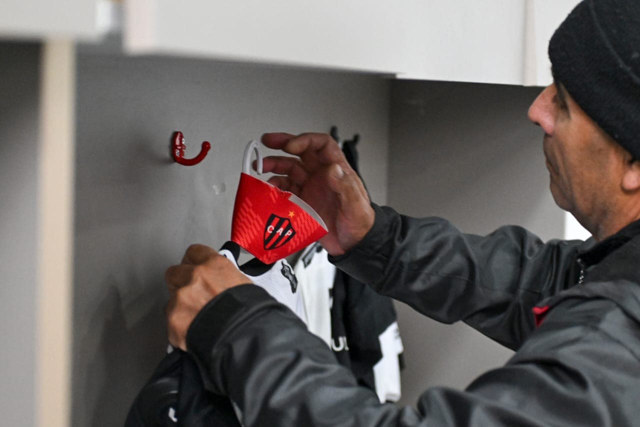 Fue capitán de Patronato y ahora podría enfrentar como DT 